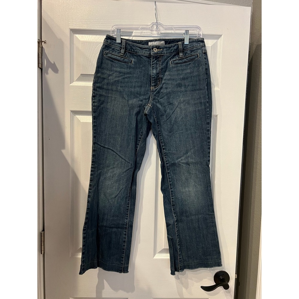 Chico's Platinum Gwen Jean Cotton Spandex Medium Wash Bootcut Raw Hem Size 1